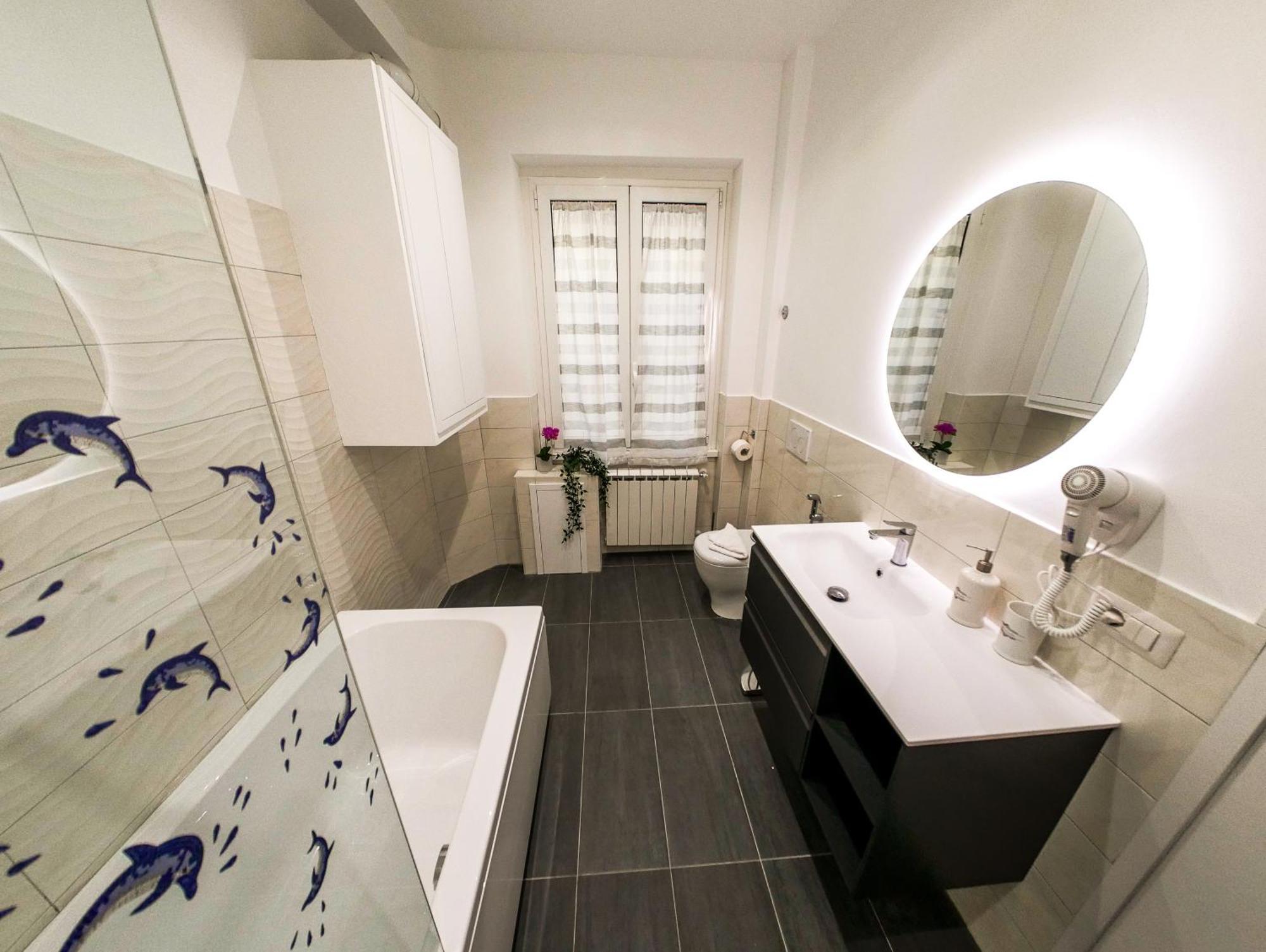 Chic Modern 2-Bedroom Near Metro โรม ภายนอก รูปภาพ